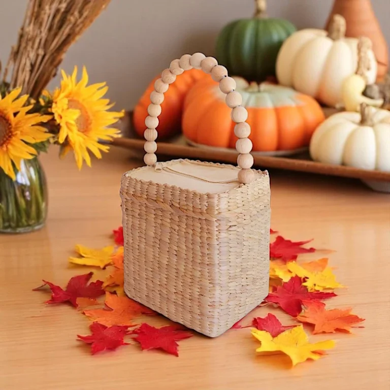 Rungnapa Natural Straw Square Box Bag