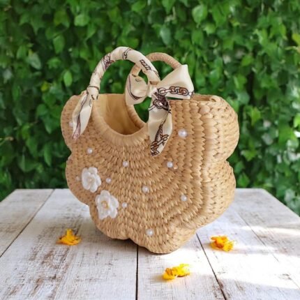 Scallop Straw Bag With Pearl Embellishments