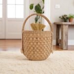 Wipha natural straw drawstring bucket bag